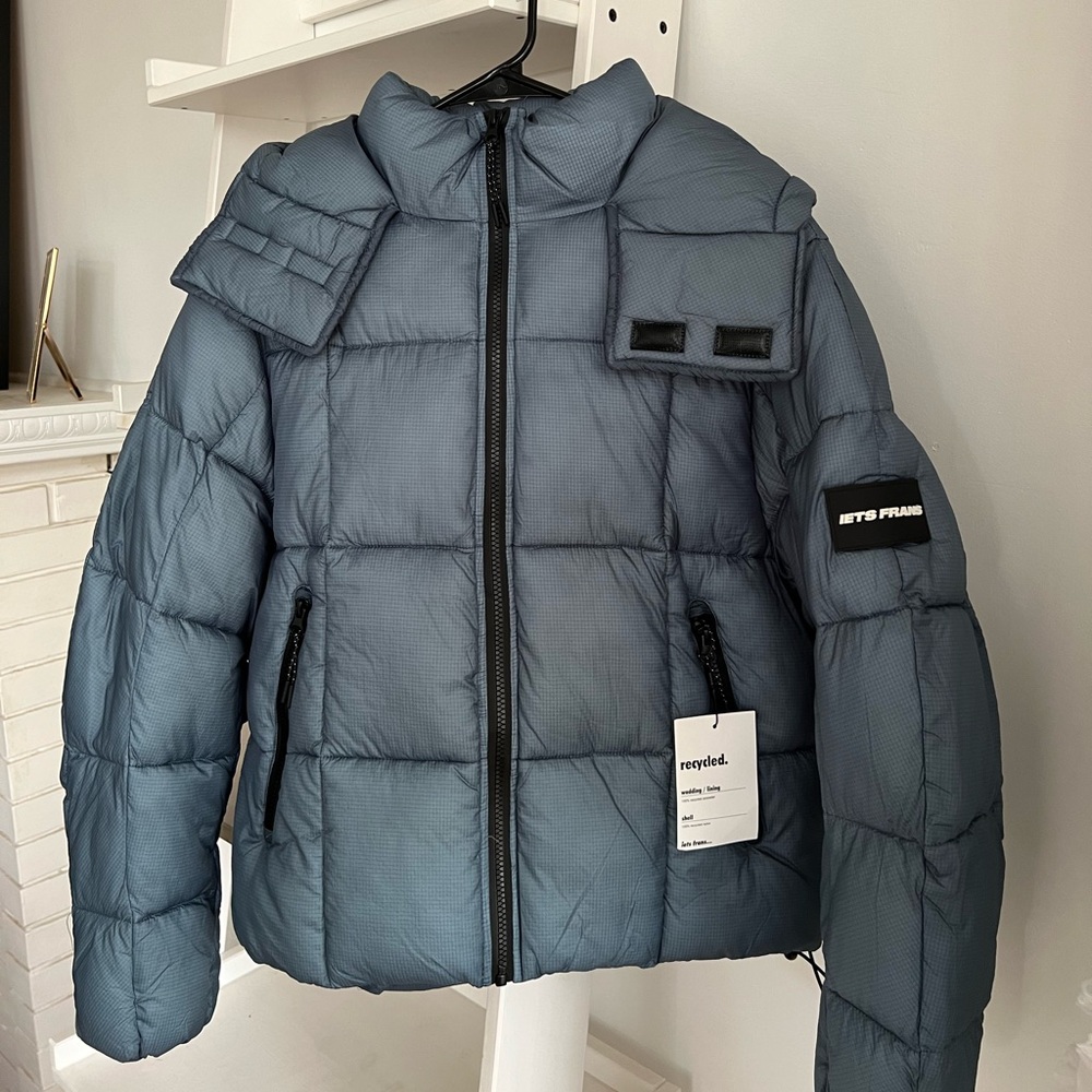 ✨ Brand new iets frans puffer coat - Size S women’s! ✨
